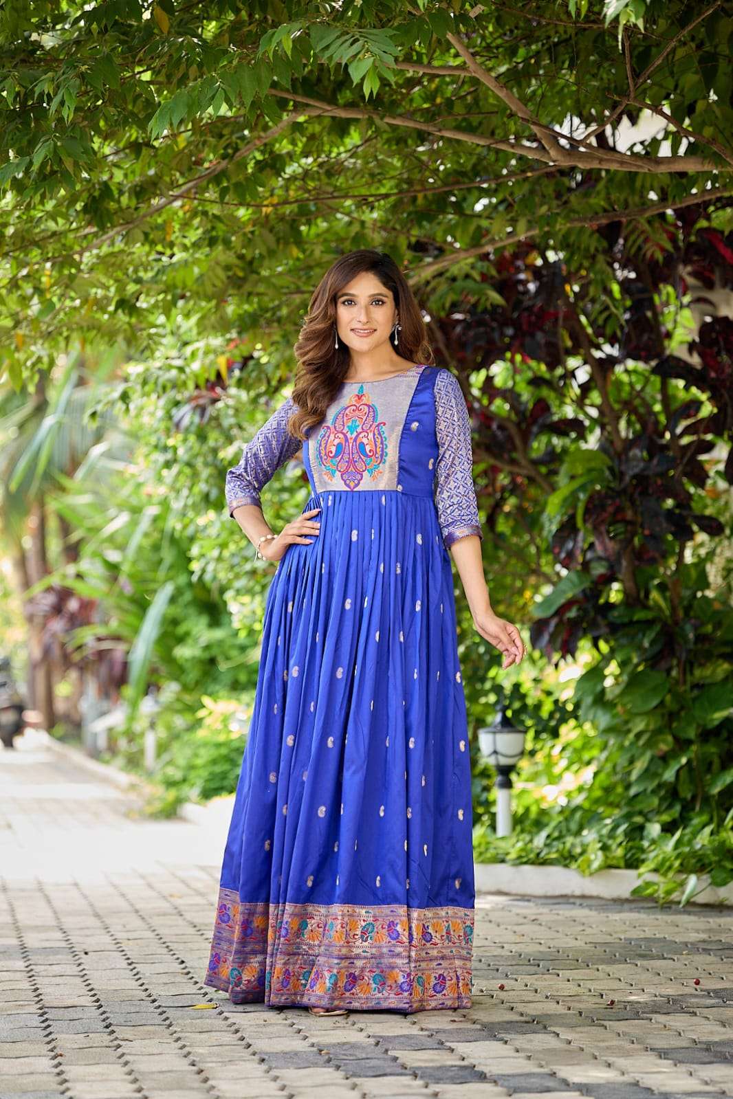 LAUNCHING NEW TREANDING SOFT SILK GOWN 