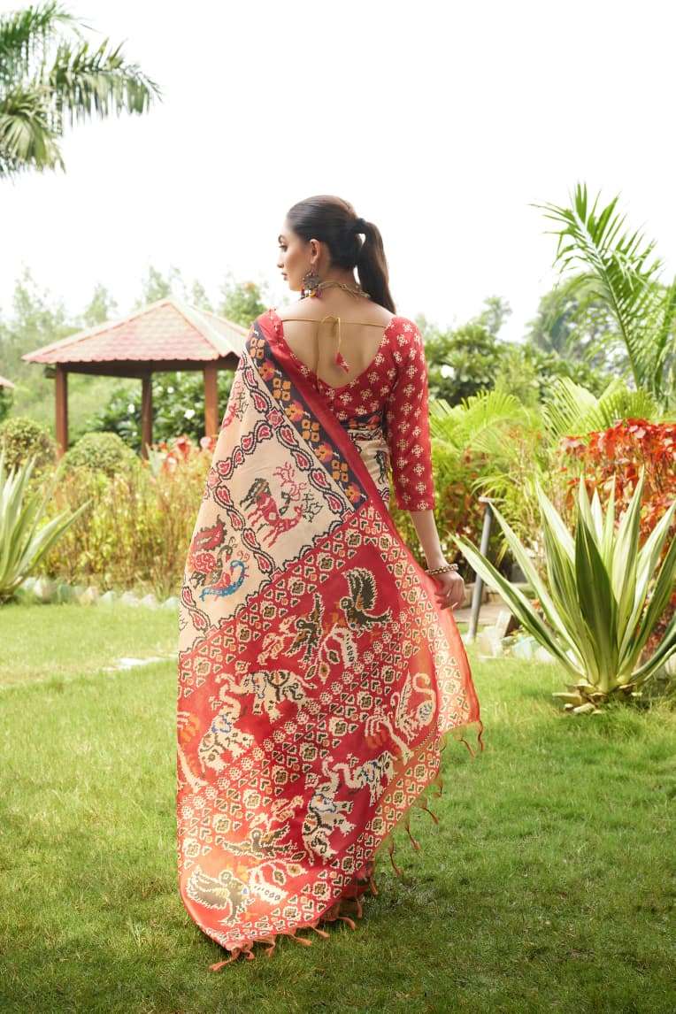 LAUNCHING PREMIUM PATOLA SAREE COLLECTION