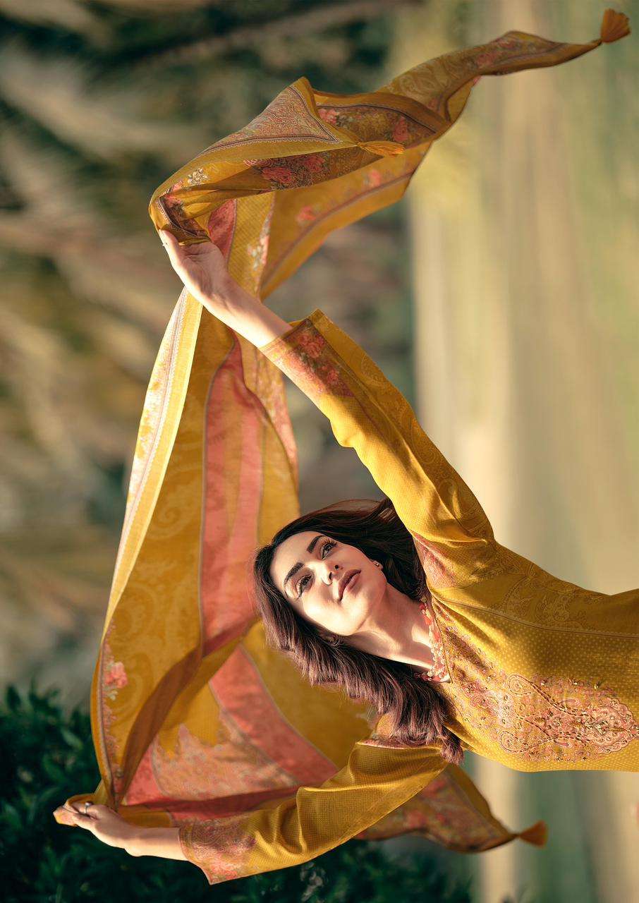 MANNRASIYA LAUNCHING PURE  DIGITAL PRINT WITH FANCY HANDWORK KURTI SET