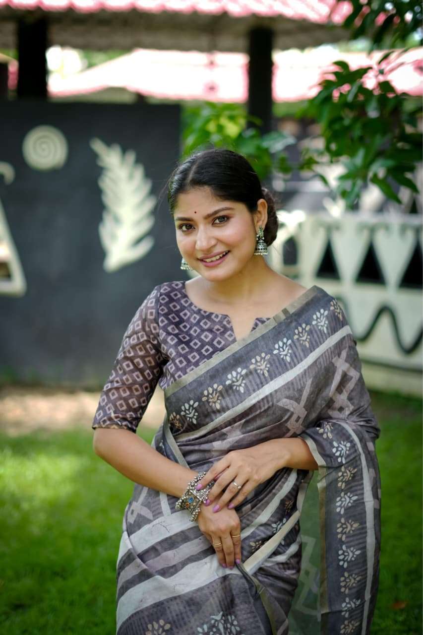 MOST AMAZING DHANWARI COTTON SAREE COLLECTION 