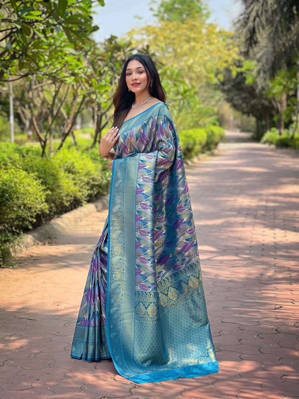 NEW LAUNCHING MOST TREANDING KANCHIPATTU SILK SAREE ANUSHKA CATALOG