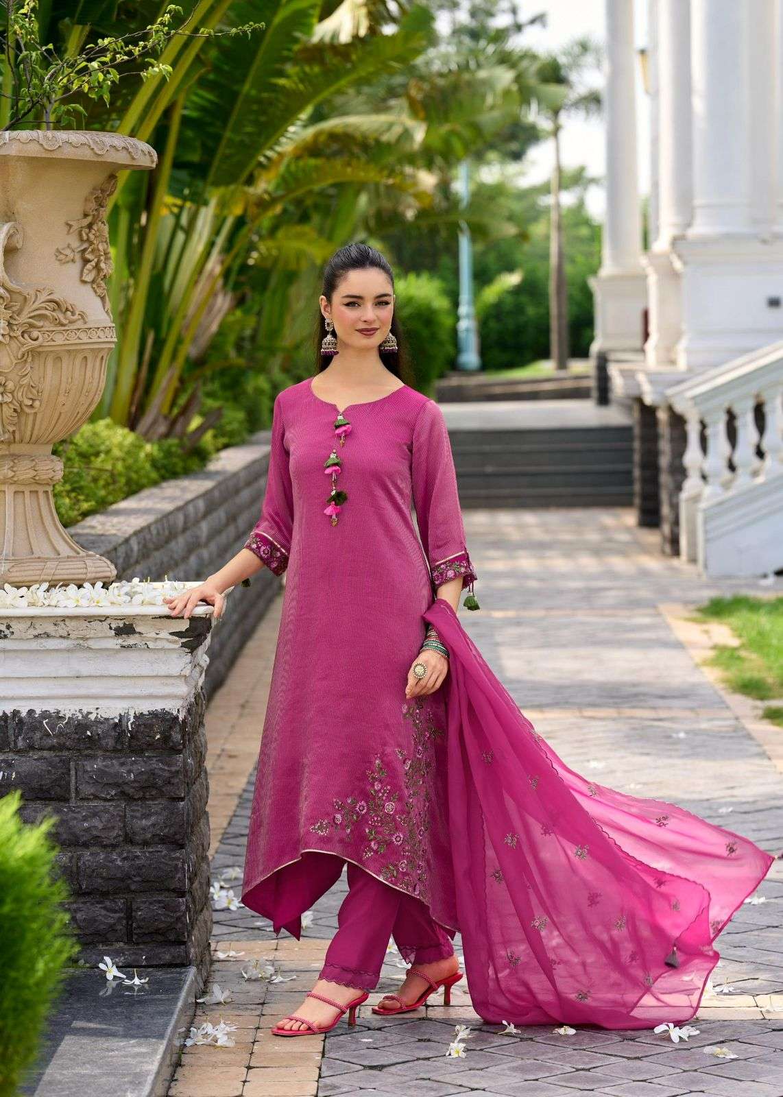 PRM INDIA LAUNCHING NEW PURE RUSSIAN SILK FABRIC KURTI SET SAHELI CATALOG