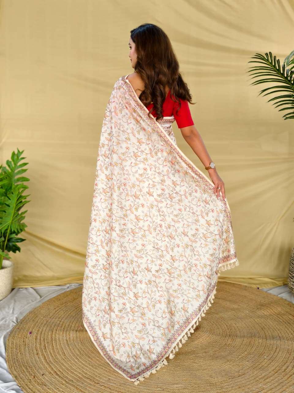 PURE LOOM TASAR SAREE WITH DESIGNER EMBROIDERY PATTERN,  HANDLOOM INSPIRED TASSELS AND GOLD ZARI BORDER.