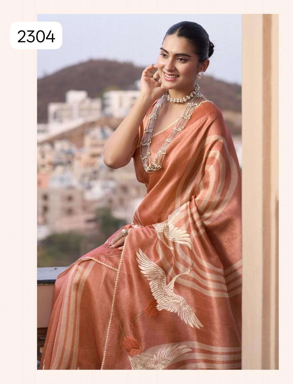 PURE TASAR SILK WITH BEAUTIFUL PALLU DESINGER AND BODY AND DESINGER BLOUSE