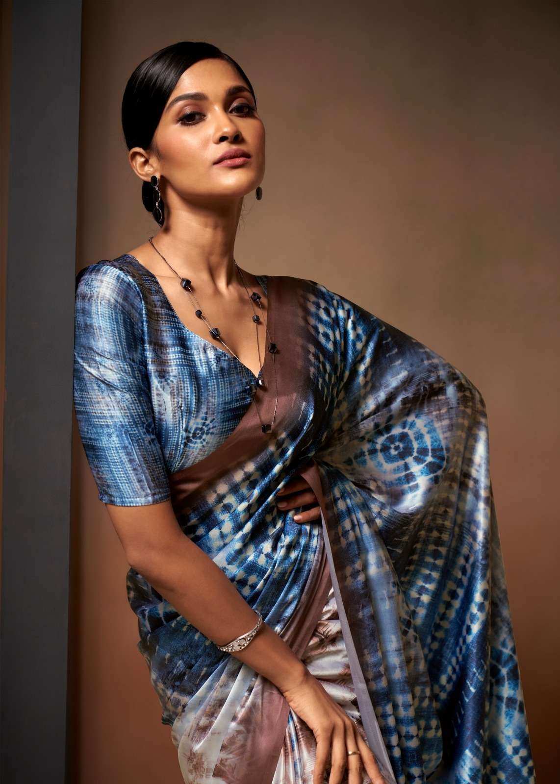 RAJPATH LAUNCHING NEW CREPE SILK SAREE BOLLYWOOD SATTIN CATALOG