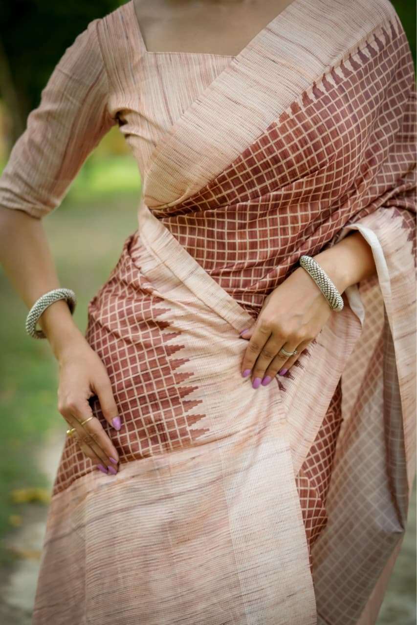 SOFT TUSSAR SILK SAREE WITH ALL OVER CHEKS PRINTED PATTERN AND KANTH WEAVING CONTRAST BORDER WITH KANTHA LINNING PALLU