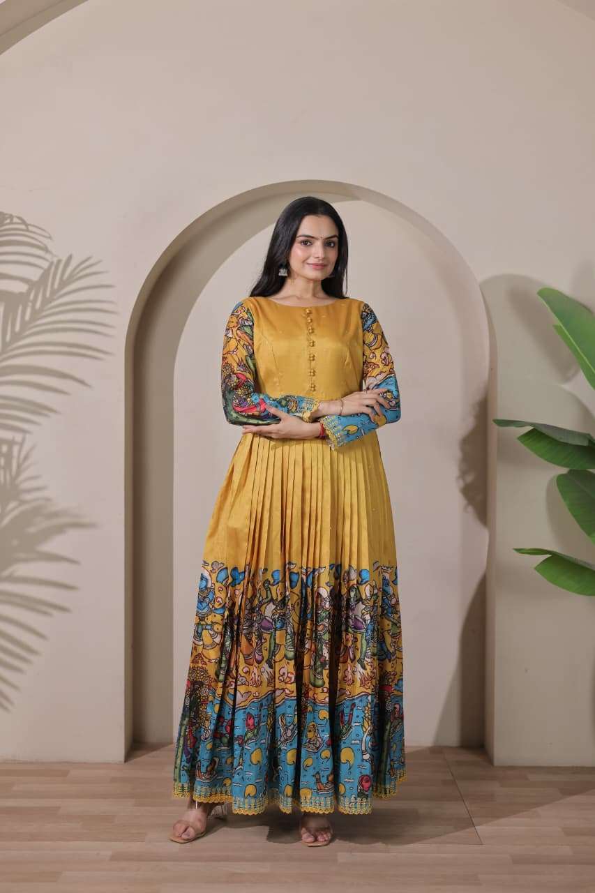 TEXOFAB LAUNCH TREANDING TASAR SILK GOWN COLLECTION