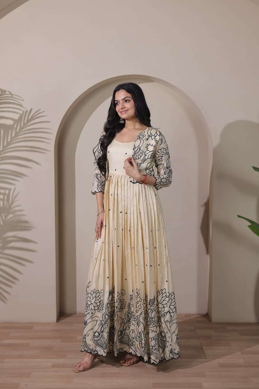 TREANDING TASAR SILK GOWN WITH KOTI 
