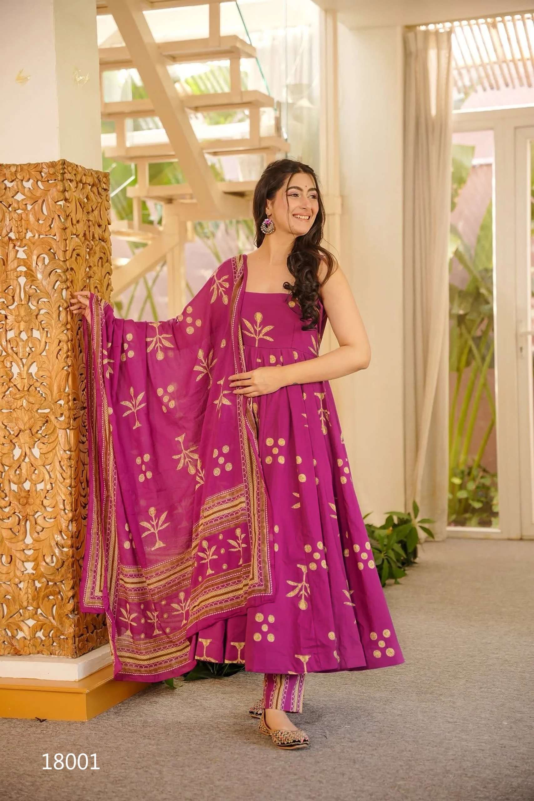 Presents this Designer 3pcs beautiful  printed Kurti bottom with dupatta Collection (set of 5 beautiful design 18001 to 18005)